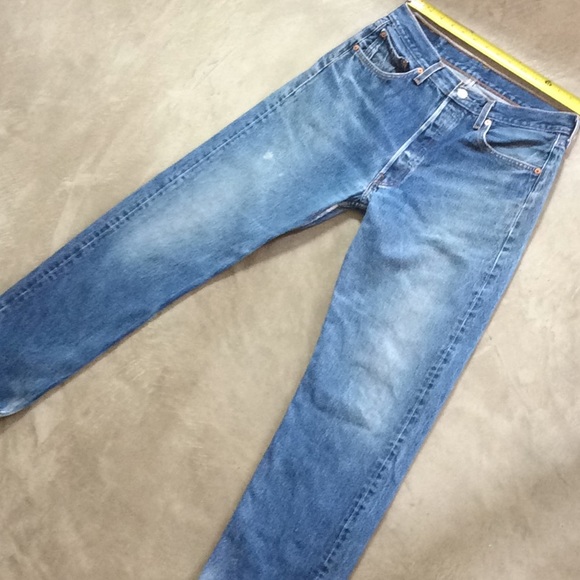 Vintage 80-90's Levis 501 jeans. Amazing color! - Picture 3 of 8